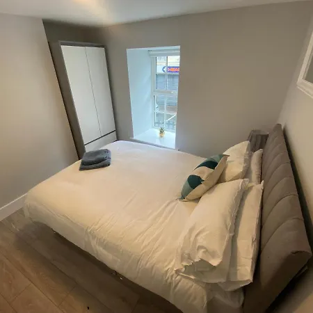 Baxters Apartment